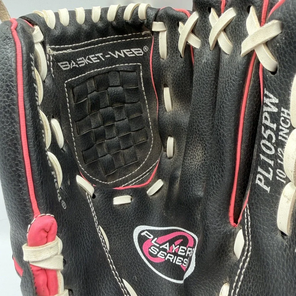 Rawlings Players Series 10.5 Inch Youth Baseball Glove Black Pink PL105PW RH